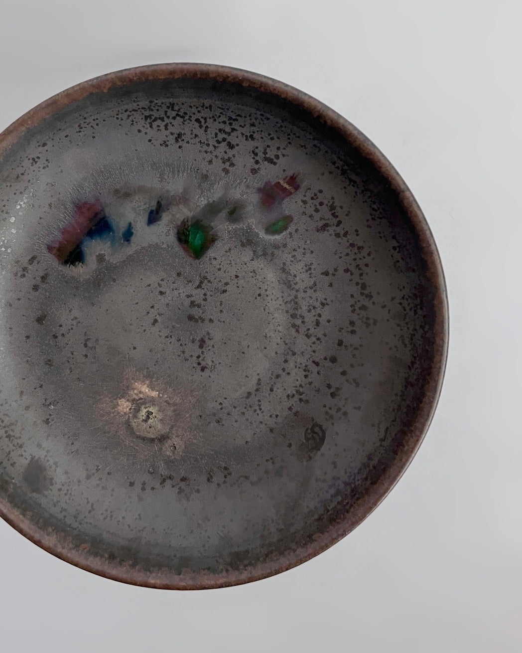 Standing Shallow Bowl (M) in Galaxy